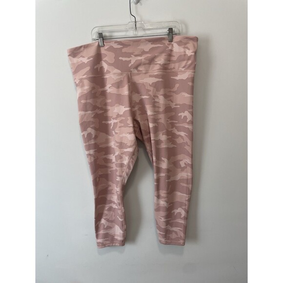 Athleta Pants - Athleta Elation Camo 7/8 Tight Size 3X Camo Lux Pink Yoga Pilates Walking